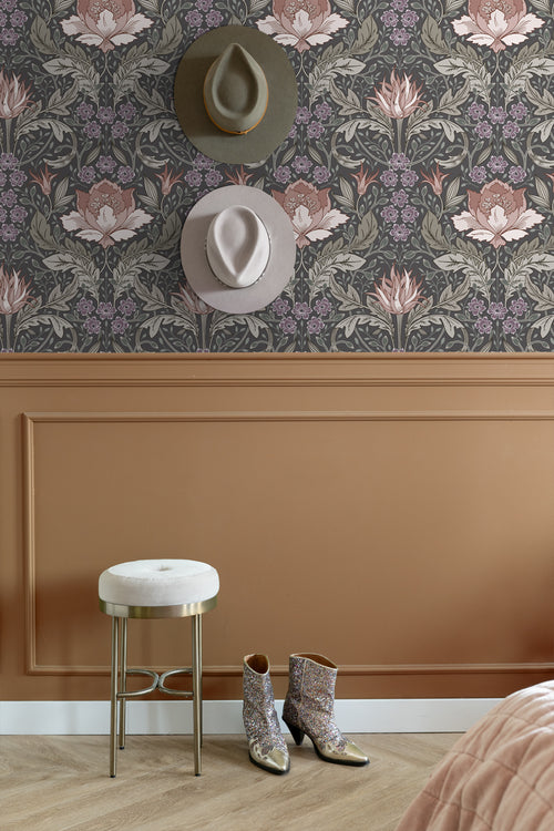 ESTAhome behang vintage bloemen in art nouveau stijl vergrijsd groen en bruin - 50 x 900 cm - 131084 - vtwonen shop