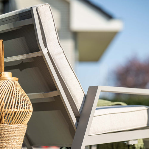 Garden Impressionsloungestoel Lora verstelbaar incl voetenbank - taupe