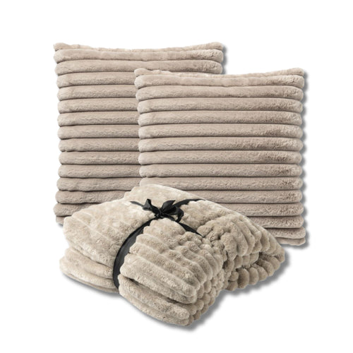 Dutch Decor - VOORDEELSET - 3-delig - Hazel & Ricky - 2 sierkussens 50x50 cm - 1 plaid 150x200 cm - beige - vtwonen shop