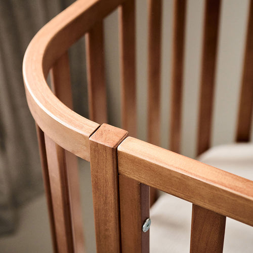 Petite Amélie Ovaal Ledikant Cocoon  - 60 x 120 cm - Premium Cocoa - vtwonen shop