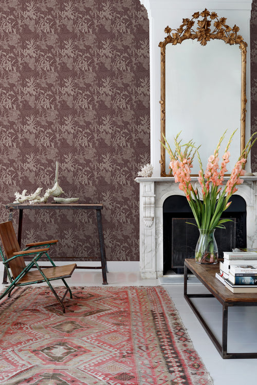 ESTAhome behang tropische bladeren aubergine paars - 50 x 900 cm - 139891 - vtwonen shop