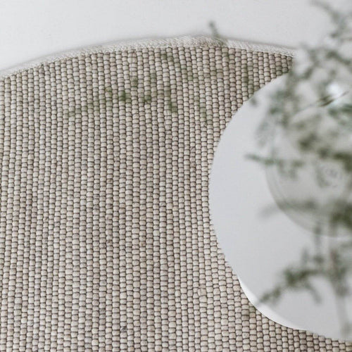 Interieur05 Rond Wollen Vloerkleed Ivoor wit Vik - 240 x 240 cm - vtwonen shop