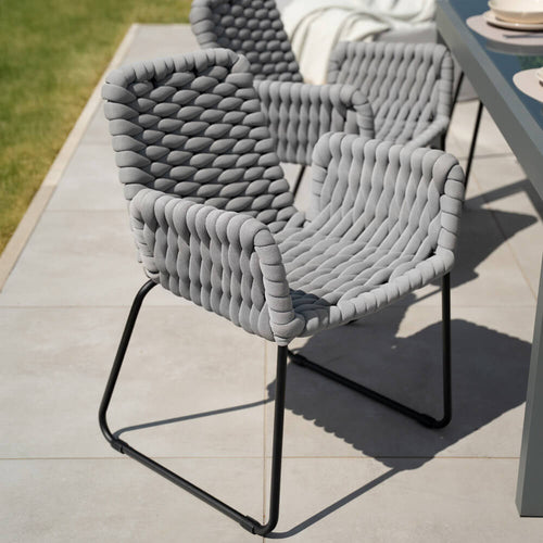 Home Deluxe Tuinstoel met vlechtwerk armleuningen BALERO lichtgrijs - set van 7