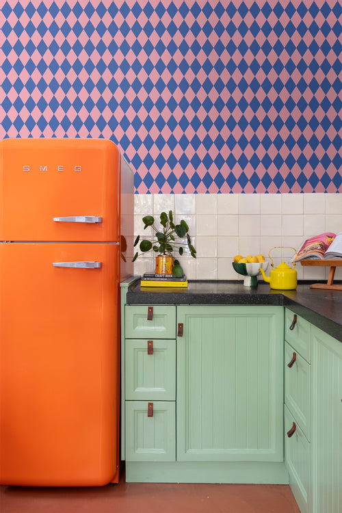 ESTAhome behang ruiten blauw en roze - 50 x 900 cm - 131601 - vtwonen shop