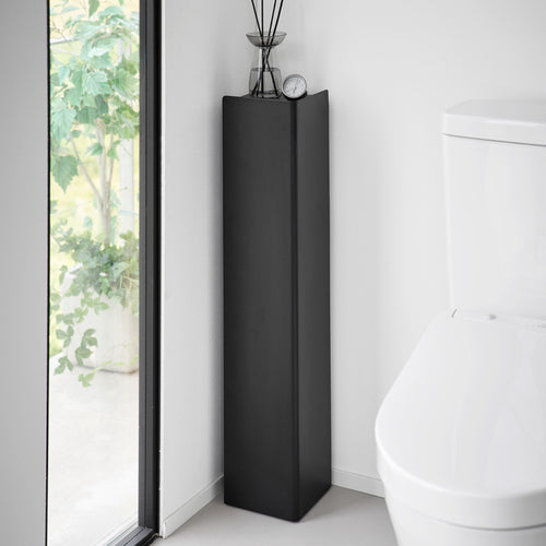 Yamazaki Tower Toiletrolhouder op wielen smal - Zwart - vtwonen shop
