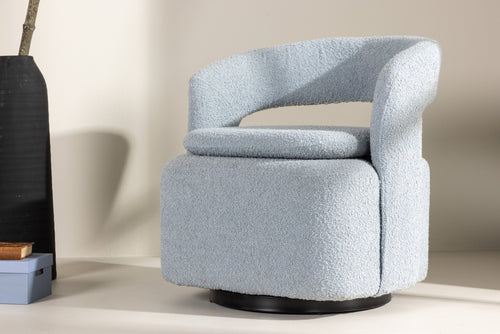 Rebellenclub Fauteuil Akando - Licht blauw bouclé - vtwonen shop