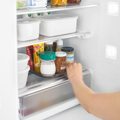 Yamazaki Tower Opbergbakje draaibaar smal - Zwart - vtwonen shop