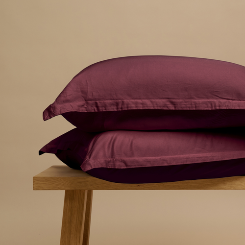 Coco & Cici - Eco Bamboe Sateen Kussensloop Bordeaux - 1 kussensloop 60x70