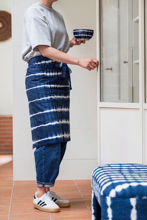 vtwonen - Keukenschort Tie Dye - Blauw, Wit - 66x110cm