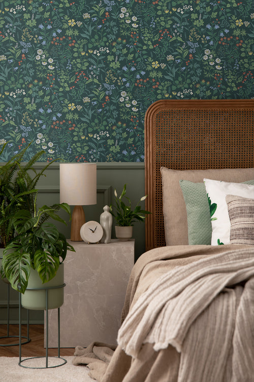 Borastapeter behang veldbloemen donkergroen - 53 cm x 10.05 m - 660021 - vtwonen shop