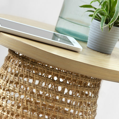 Calicosy - Bamboe tafelblad met rotan voet  40x40x45 cm