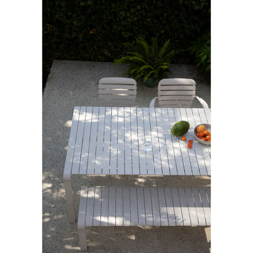 Zuiver Vondel Tuintafel 214x97 cm Aluminium Groen Clay Wit - vtwonen shop