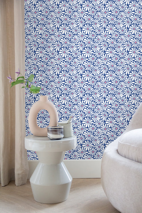 ESTAhome behang madeliefjes blauw en roze - 50 x 900 cm - 131150 - vtwonen shop