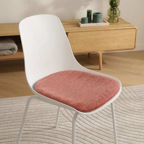 Nolon Nora-Liv Eetkamerstoel Wit - Terracotta Kussen - Witte Poten - vtwonen shop