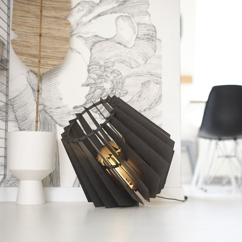 van Tjalle en Jasper - Spot-nik vloerlamp - Black / XL - vtwonen shop