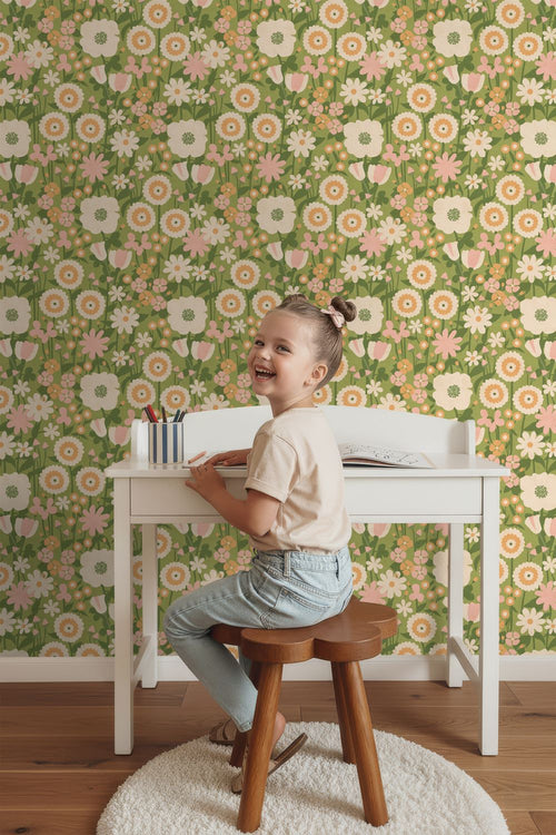 ESTAhome behang retro bloemen groen, roze en oranje - 50 x 900 cm - 132160