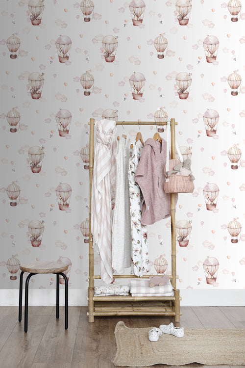 ESTAhome behang luchtballonnen licht roze en beige - 50 x 900 cm - 131091