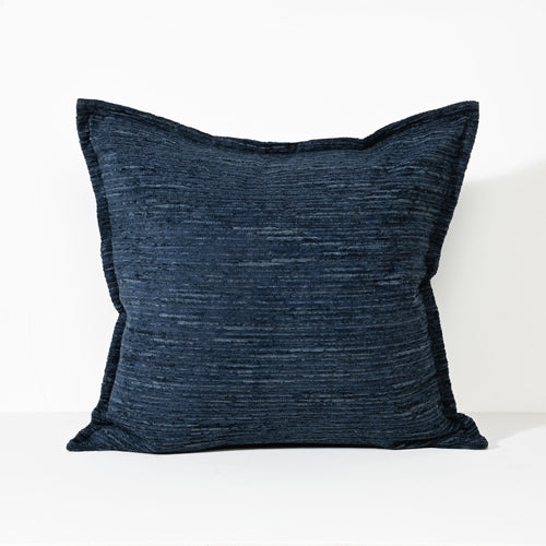 Darcy & Duke sierkussen Ruffled Indigo - Indigoblauw - 55x55cm
