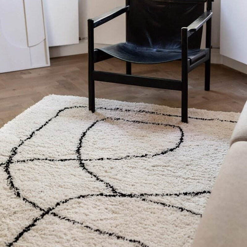 Interieur05 Hoogpolig Vloerkeed Lines wit