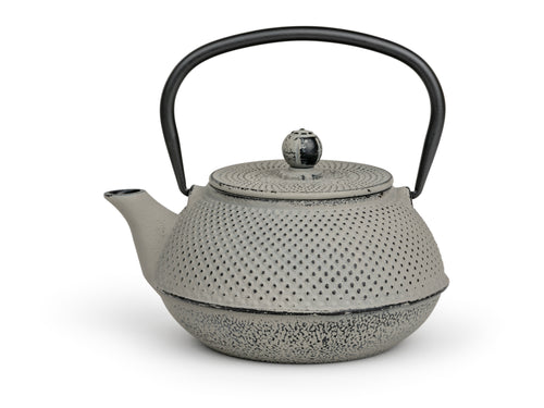 Bredemeijer - Gietijzeren theepot Jang - 0,8 liter - Betongrijs - Met filter - vtwonen shop