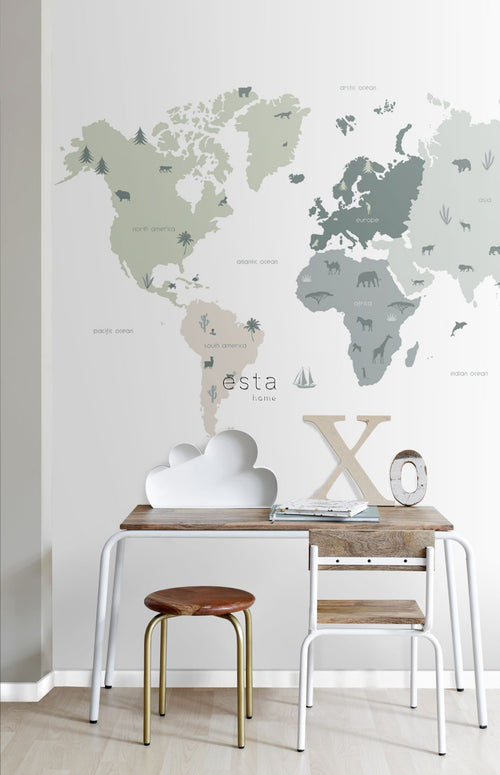 ESTAhome fotobehang wereldkaart voor kinderen mintgroen, grijs en roze - 200 x 279 cm - 158929 - vtwonen shop