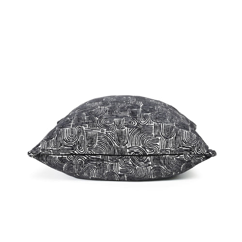 Darcy & Duke sierkussen Charcoal Swirl - Antraciet - 55x55cm