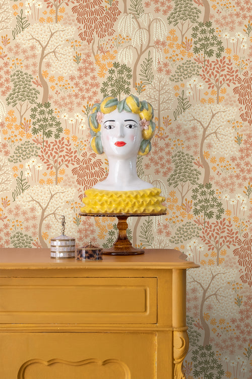 ESTAhome behang bomen en bloemen beige, terracotta en groen - 50 x 900 cm - 131186 - vtwonen shop