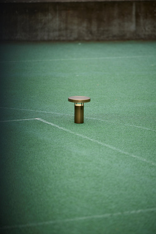 Hübsch draagbare lamp BringMe - ijzer/polycarbonaat - ø18xh20cm, led - vtwonen shop