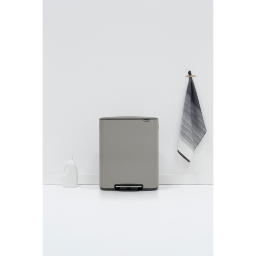Brabantia Bo Pedaalemmer, met 2 binnenemmers, 2 x 30 liter - Mineral Concrete Grey
