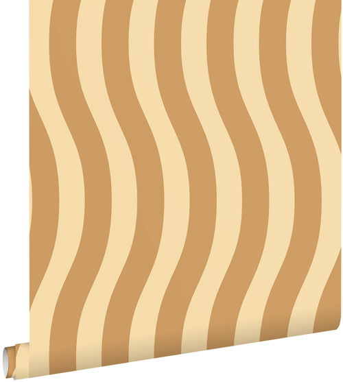 ESTAhome behang golvende strepen bruin en geel - 50 x 900 cm - 132134