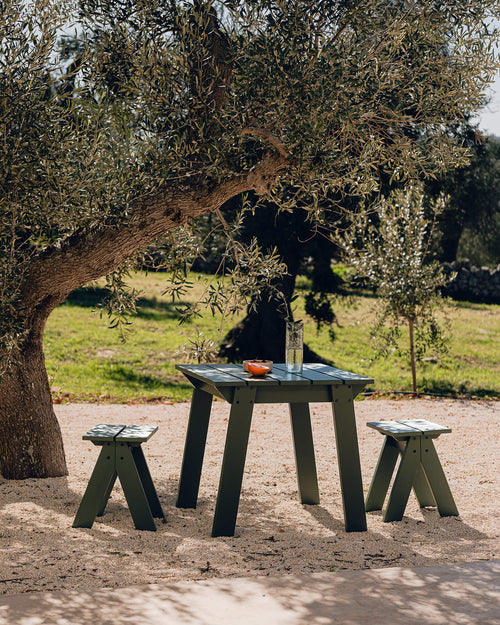 noo.ma Navo Stool - Outdoor kruk dennenhout, Frosty Blue