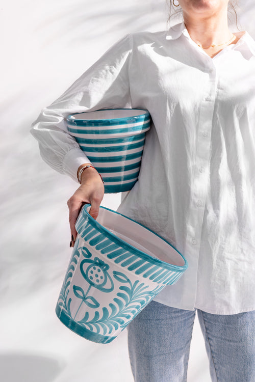J-Line bloempot Granada Stripes Handmade + Painted - keramiek - aqua - small  - Ø 21 cm - vtwonen shop