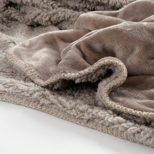 Mica Decorations Mardy Fleece Plaid - L200 x B150 cm - Polyester - Beige