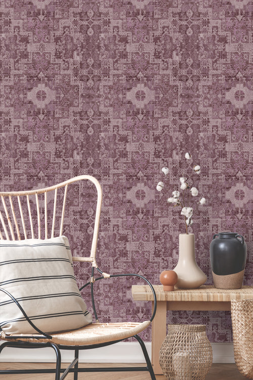 ESTAhome behang oosters kelim tapijt donker paars - 50 x 900 cm - 131362 - vtwonen shop