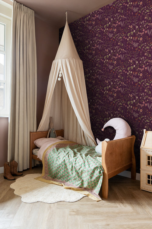 ESTAhome behang veldbloemen aubergine paars - 50 x 900 cm - 131637