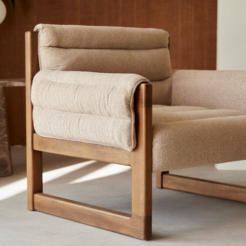 Tikamoon Fauteuil in massief eikenhout en beige stof - Beige