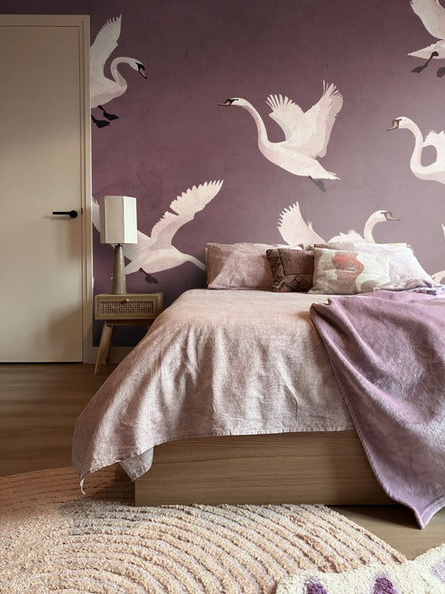 ESTAhome fotobehang zwanen mauve paars - 3 x 2.79 m - 159578