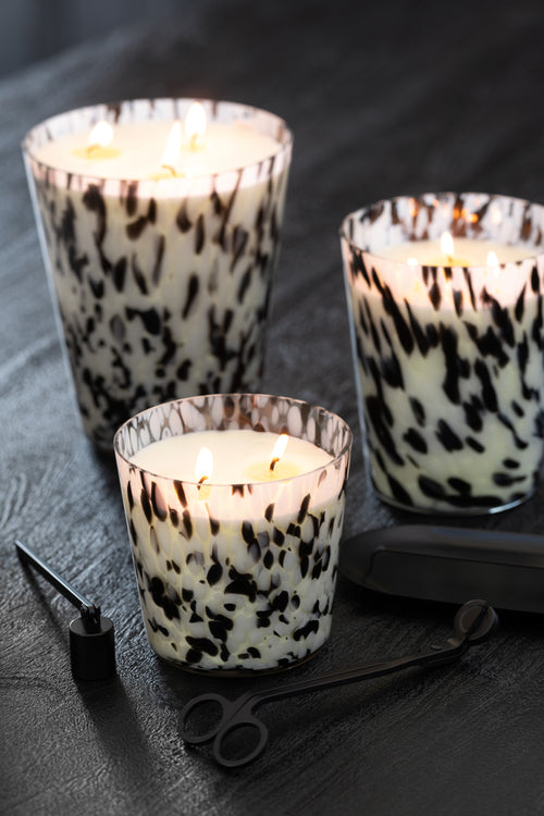 J-Line geurkaars Noa - was - zwart/wit - medium - 68U - vtwonen shop