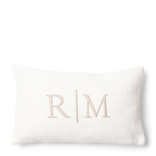 Rivièra Maison RM Classic Logo Pillow Cover 50x30 - Polyester - Wit - vtwonen shop