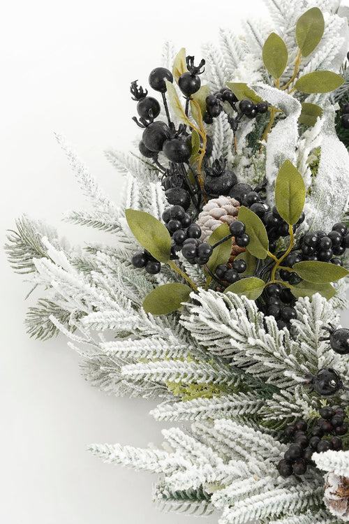 Mica Decorations Vesper Kerstkrans met Dennenappels - H13 x Ø50 cm - Zwart - vtwonen shop