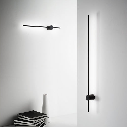 Ideal Lux ESSENCE Hoge Geïntegreerde Led Wandlamp Zwart 124cm 3000K