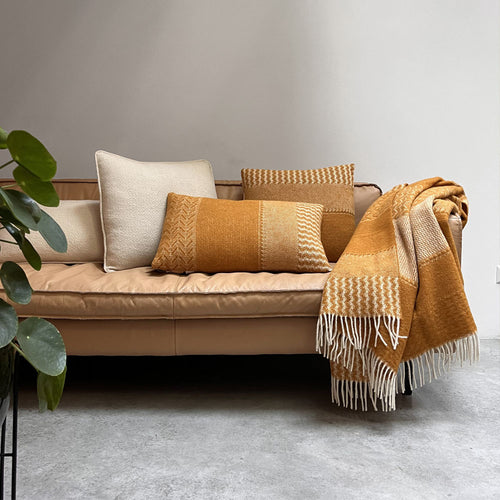 Malagoon plaid Uptown - oker - 140x200cm 100% wol