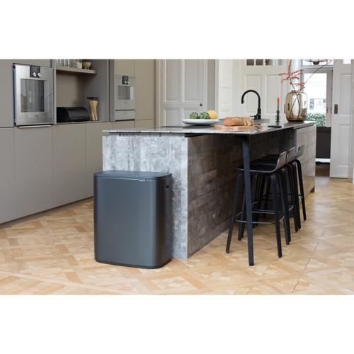 Brabantia Bo Touch Bin, met 1 binnenemmer, 60 liter - Confident Grey