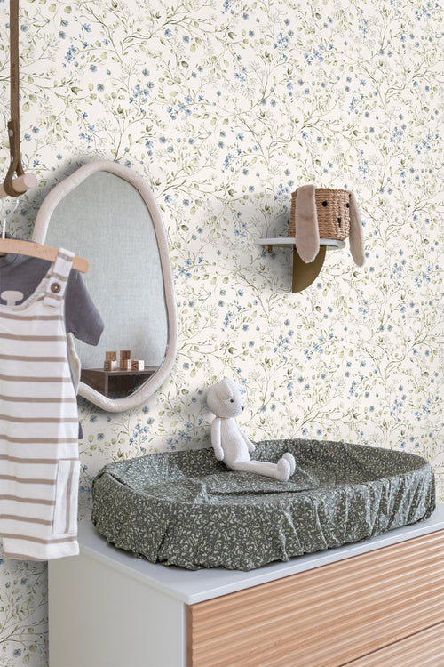 ESTAhome behang bloemetjes vergrijsd groen, blauw en wit - 50 x 900 cm - 131139 - vtwonen shop