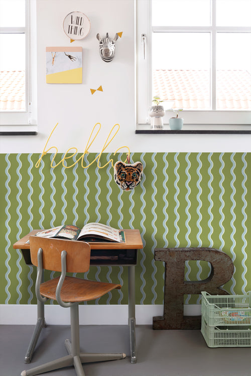 ESTAhome behang golvende strepen groen en blauw - 50 x 900 cm - 131726