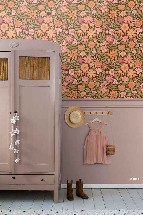 ESTAhome behang bloemetjes bruin, oranje en groen - 50 x 900 cm - 132295