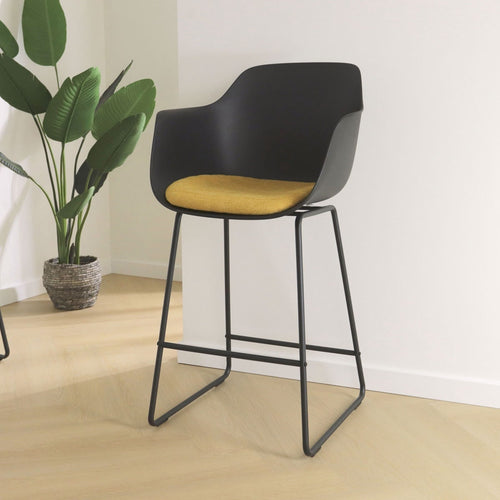 Nolon Nino-Liz Barkruk Zwart - Okergeel Kussen - Zwart Frame - 65 cm