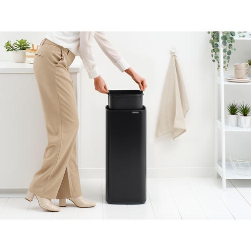 brabantia bo pedal bin 2 x 30 liter matt black Brabantia Bo Touch Bin, 30 liter