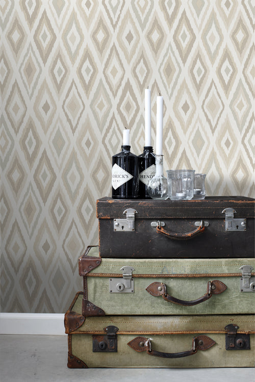ESTAhome behang ikat motief beige - 53 cm x 10.05 m - 148628