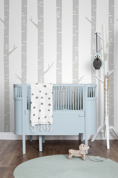 ESTAhome fotobehang berken boomstammen grijs - 150 x 279 cm - 158924 - vtwonen shop